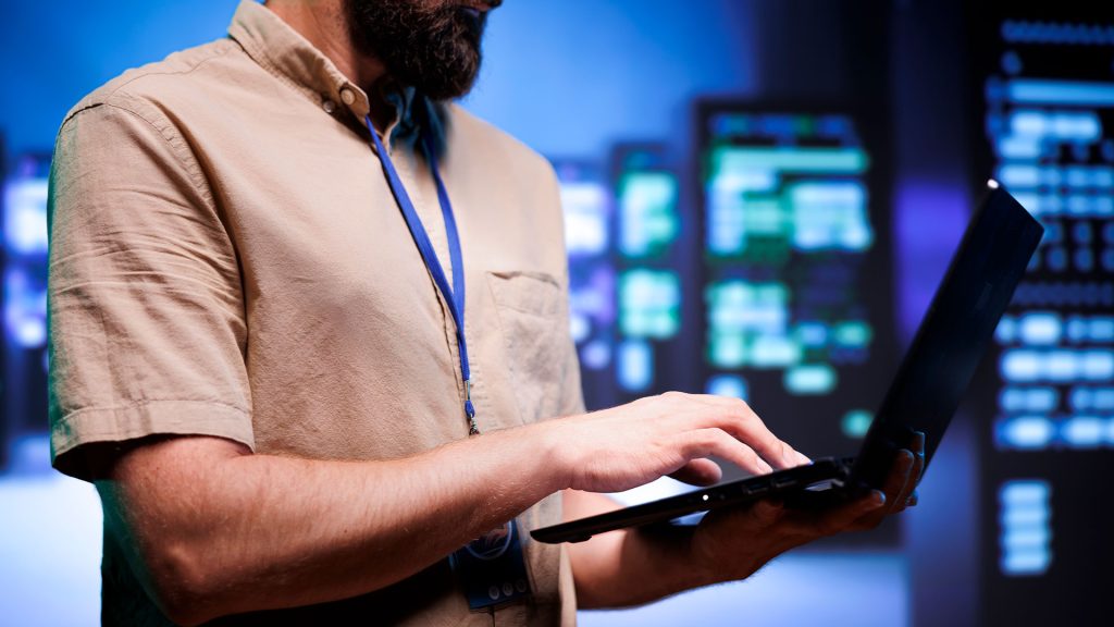 Cases 3CON | Migração de sistemas mainframe | A Globo contou com a expertise da 3CON para migrar sistemas críticos em Cobol para .NET, garantindo eficiência e continuidade das operações.